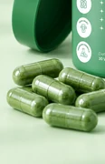 FlatFeams vegan capsules